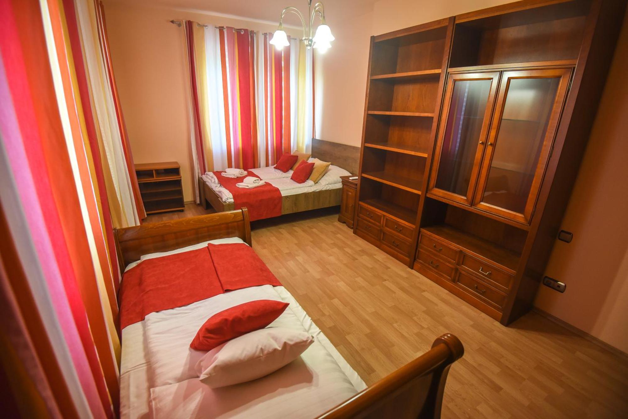 Amore Apartmanhaz Шиофок Экстерьер фото