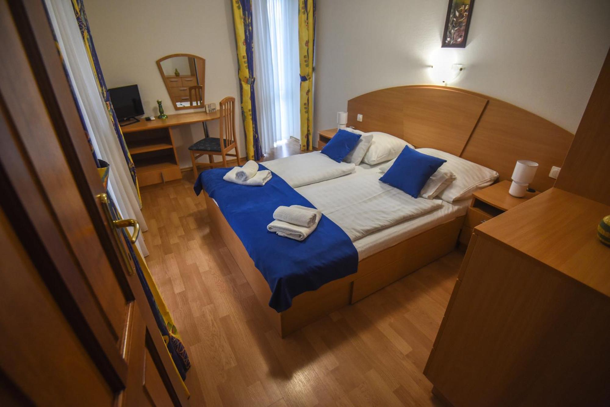 Amore Apartmanhaz Шиофок Экстерьер фото