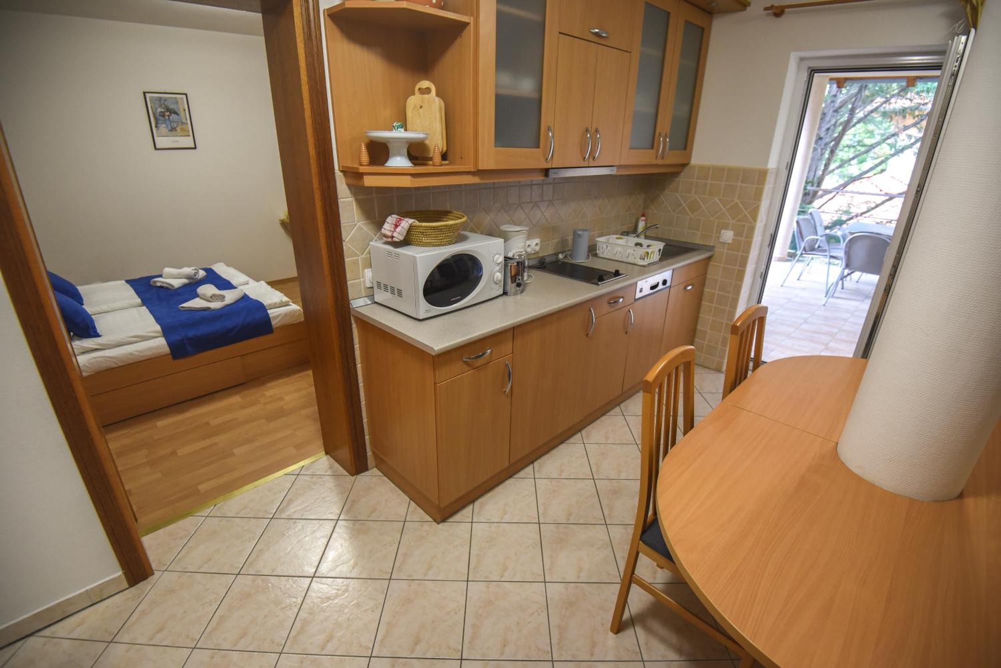 Amore Apartmanhaz Шиофок Экстерьер фото